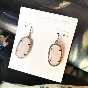 Kendra Scott Dani Rose Quartz silver earrings